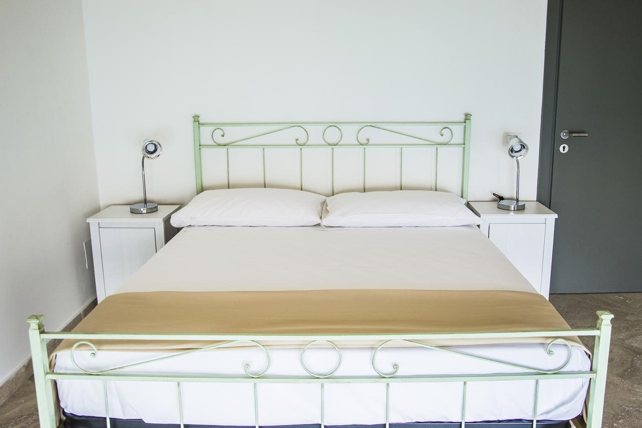 Sunrise Guest House 가에타 외부 사진