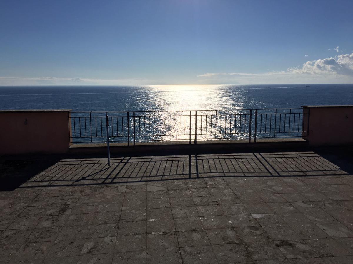 Sunrise Guest House 가에타 외부 사진